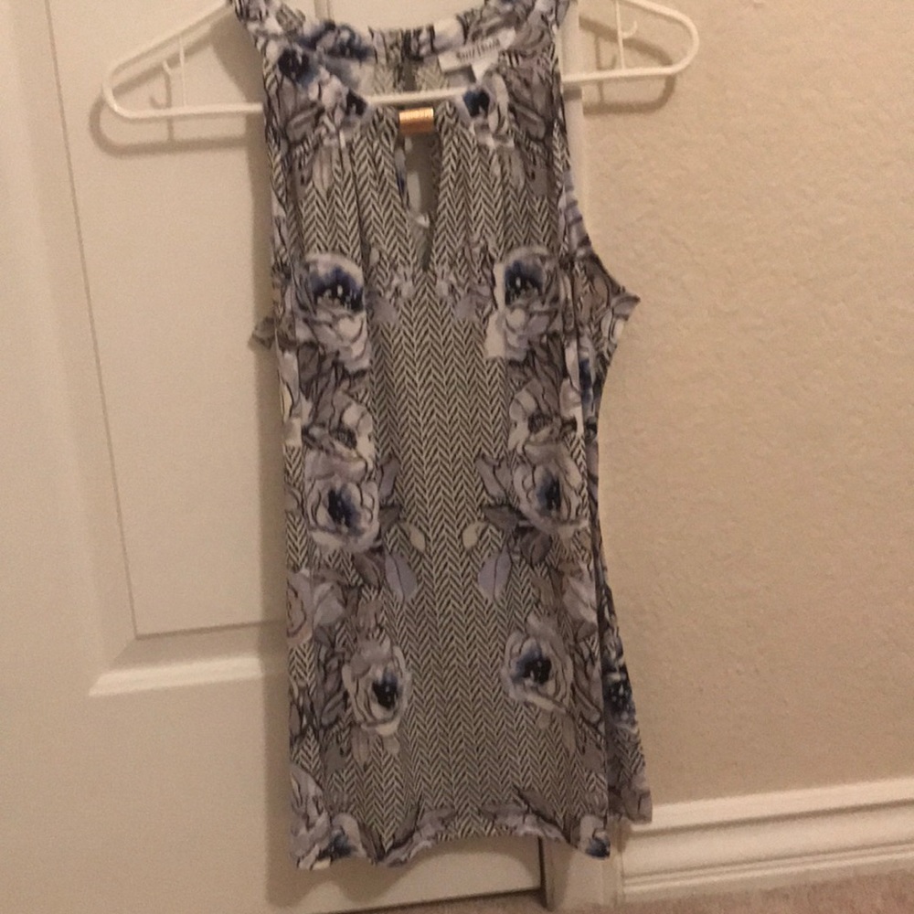 White house black market  top s